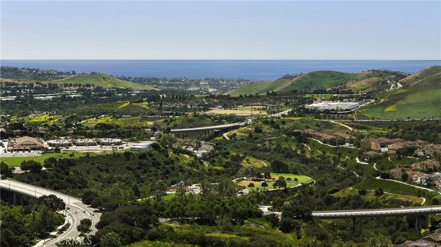 19 Calle Estilo Nuevo, San Clemente, CA 92673