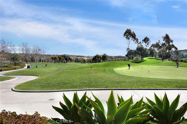 19 Calle Estilo Nuevo, San Clemente, CA 92673