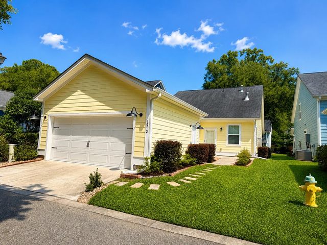2913 Swamp Sparrow Circle, Johns Island, SC 29455