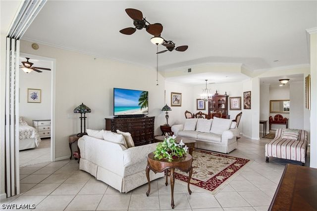 3960 Deer Crossing CT 6-101, Naples, FL 34114