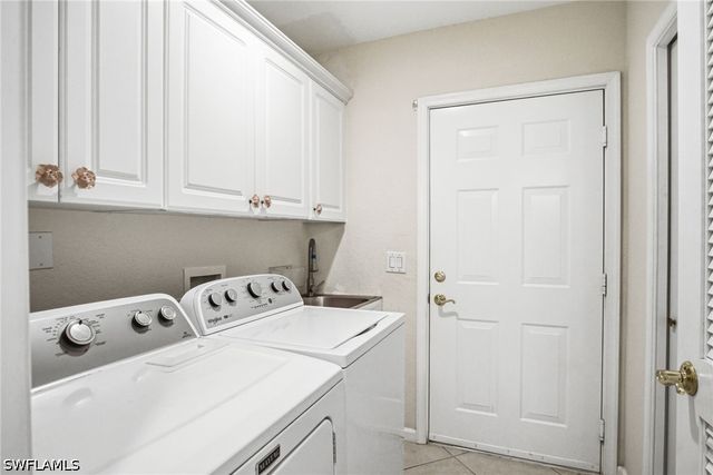 3960 Deer Crossing CT 6-101, Naples, FL 34114