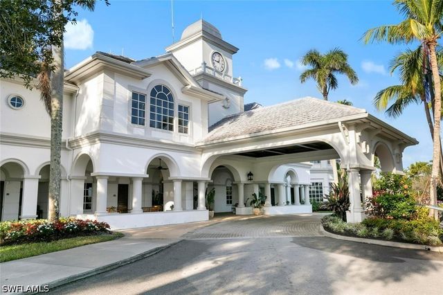 3960 Deer Crossing CT 6-101, Naples, FL 34114