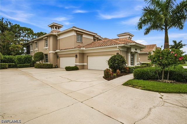 3960 Deer Crossing CT 6-101, Naples, FL 34114