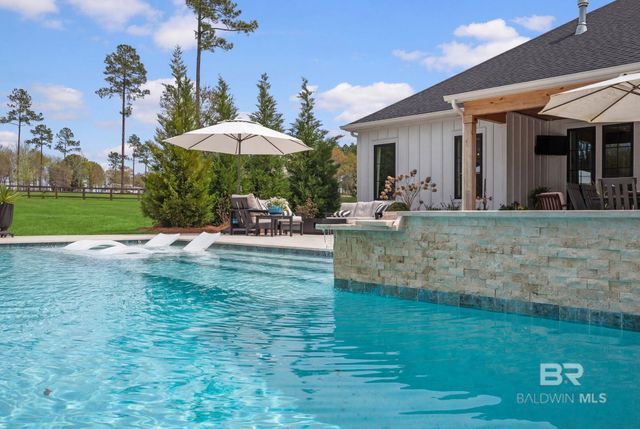 11850 Dressage Way, Fairhope, AL 36532