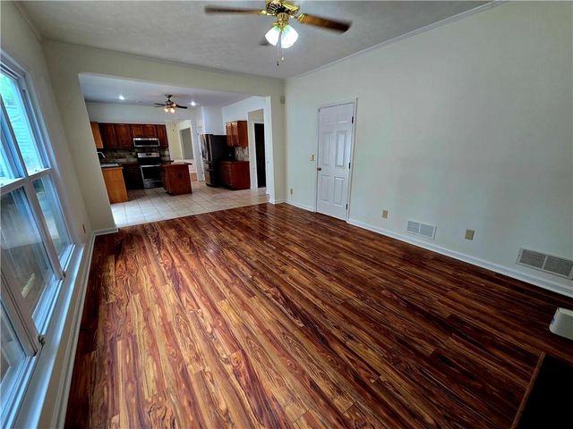 639 Stonebridge Loop, Lithonia, GA 30058