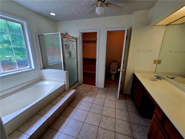 639 Stonebridge Loop, Lithonia, GA 30058
