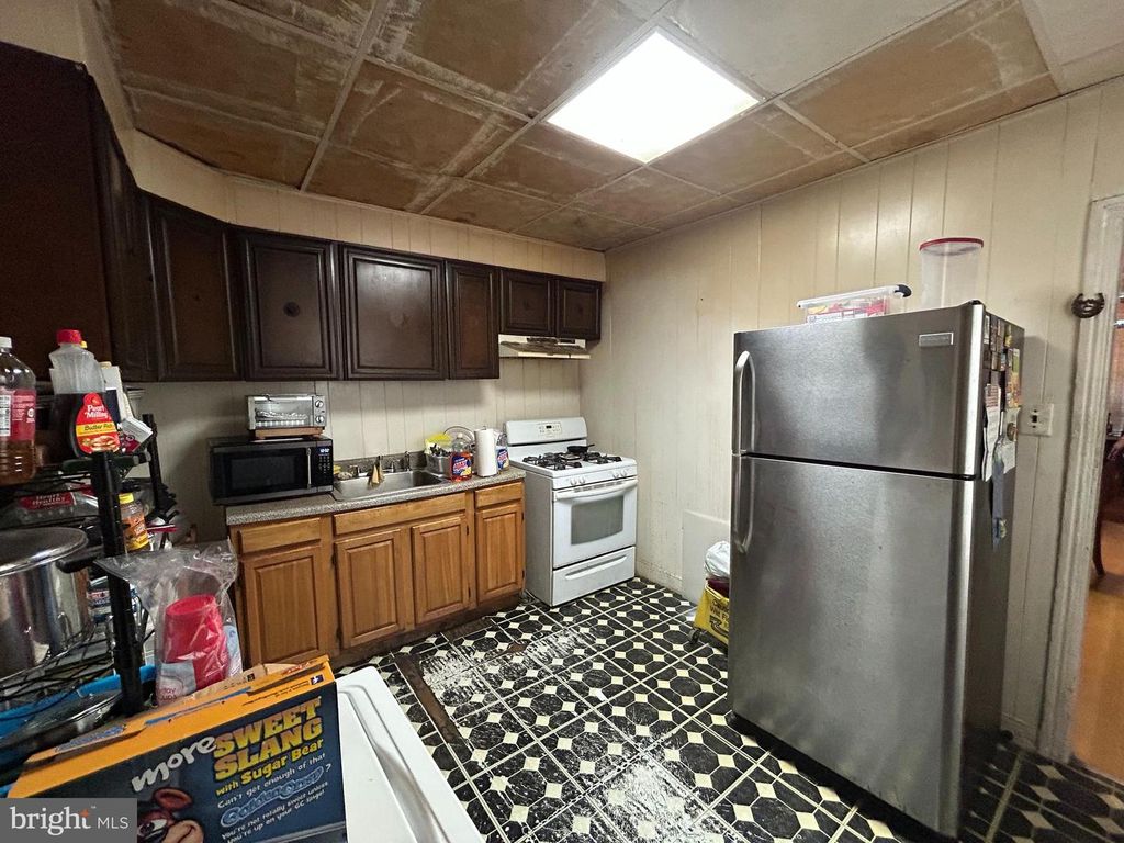3021 W DAUPHIN ST, PHILADELPHIA, PA 19132 — photo 5