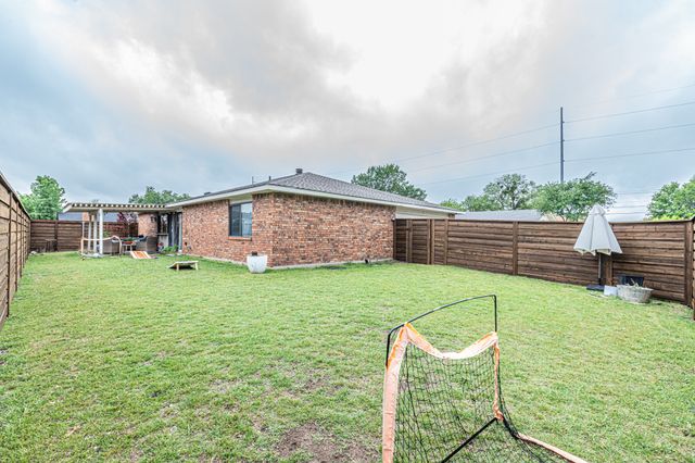 3413 Moonglow Drive, Garland, TX 75044