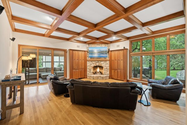 19750 Muirfield Circle, Shorewood, MN 55331