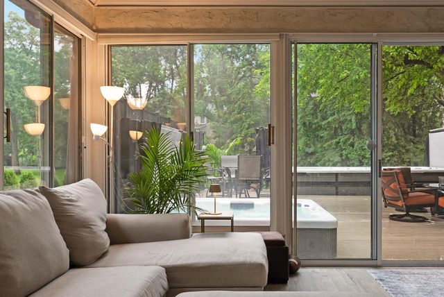 19750 Muirfield Circle, Shorewood, MN 55331