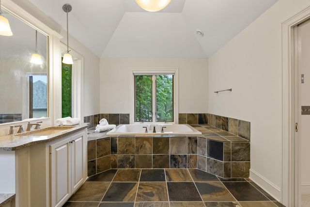 19750 Muirfield Circle, Shorewood, MN 55331