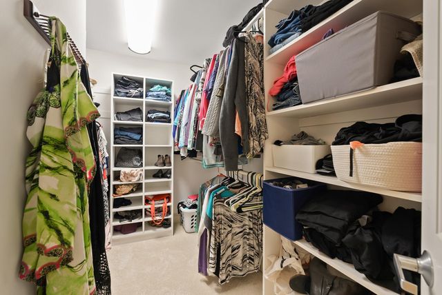 19750 Muirfield Circle, Shorewood, MN 55331