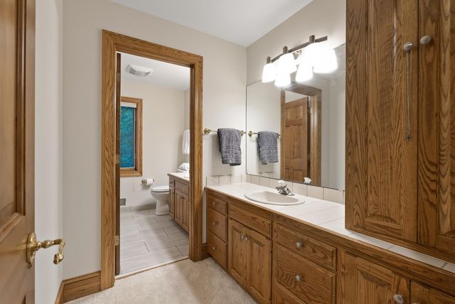 19750 Muirfield Circle, Shorewood, MN 55331