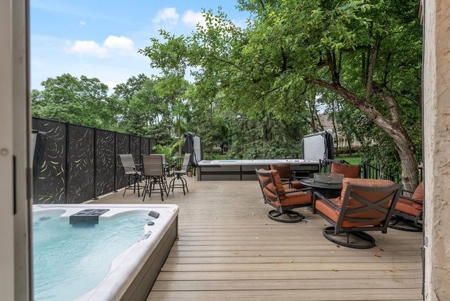 19750 Muirfield Circle, Shorewood, MN 55331