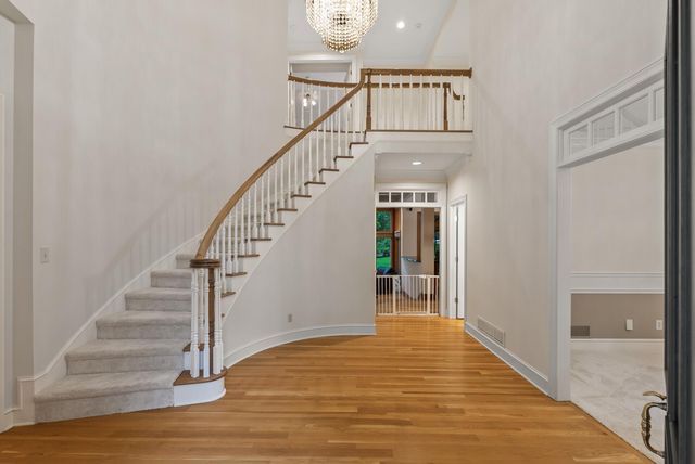 19750 Muirfield Circle, Shorewood, MN 55331