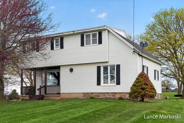 1585 135th Avenue, Hopkins Twp, MI 49348