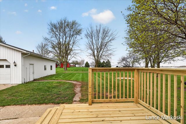 1585 135th Avenue, Hopkins Twp, MI 49348