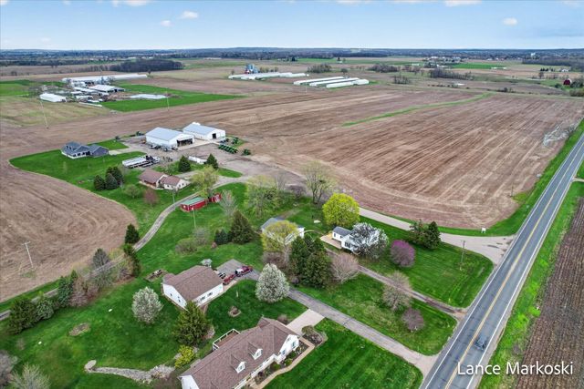 1585 135th Avenue, Hopkins Twp, MI 49348