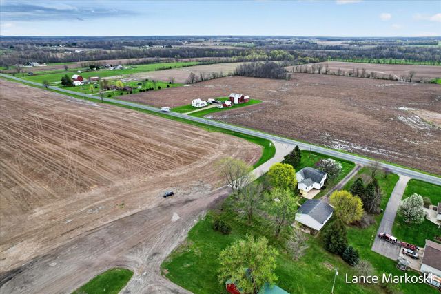 1585 135th Avenue, Hopkins Twp, MI 49348