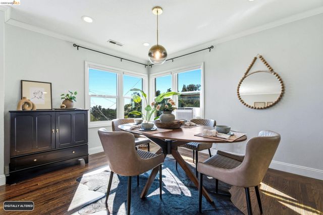 7308 Hillmont, Oakland, CA 94605