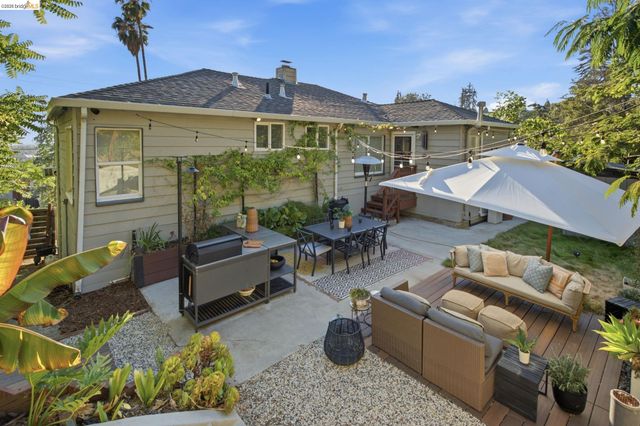 7308 Hillmont, Oakland, CA 94605