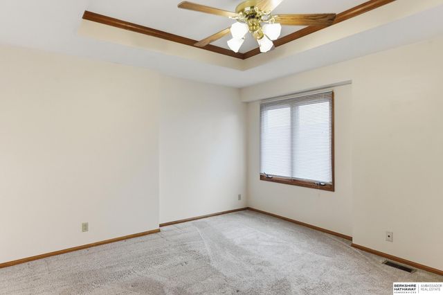 3508 N 104th Avenue, Omaha, NE 68134