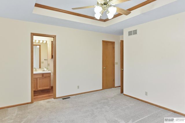 3508 N 104th Avenue, Omaha, NE 68134