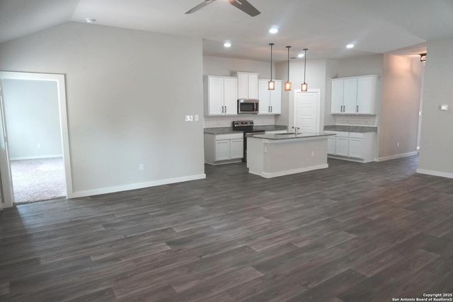5407 Pearl Vly, San Antonio, TX 78242