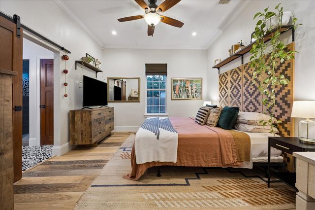 106 Alma Street, Houston, TX 77009