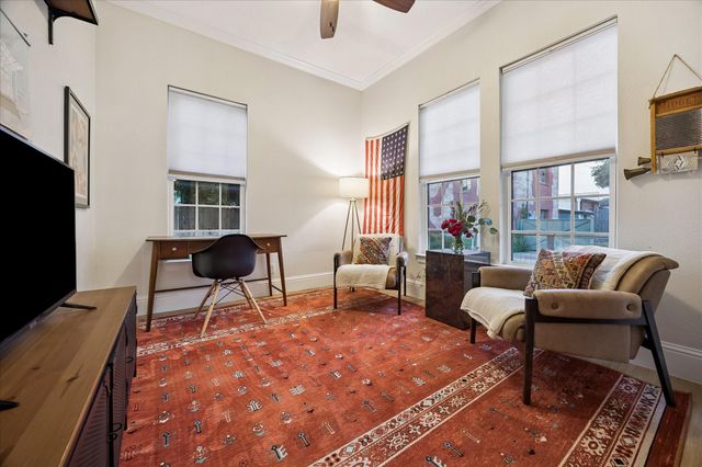 106 Alma Street, Houston, TX 77009