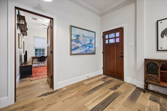106 Alma Street, Houston, TX 77009