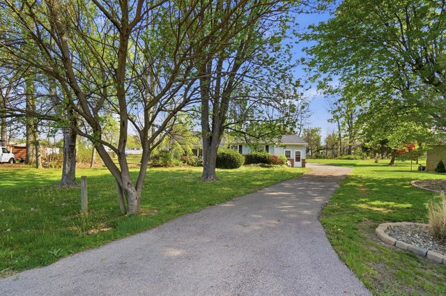 2318 Rodger Road, Obetz, OH 43207