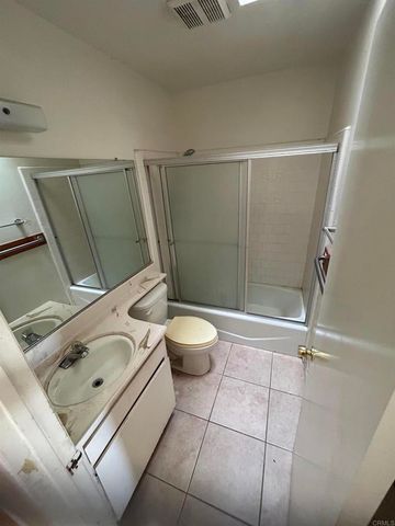 15170 Kingsway Drive, Lake Elsinore, CA 92530