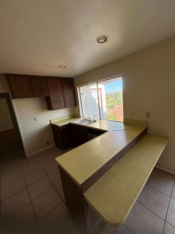 Image 3 of property listing at 15170 Kingsway Drive, Lake Elsinore, CA 92530