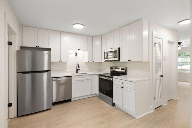 270 Fleming Road Apt C, Charleston, SC 29412