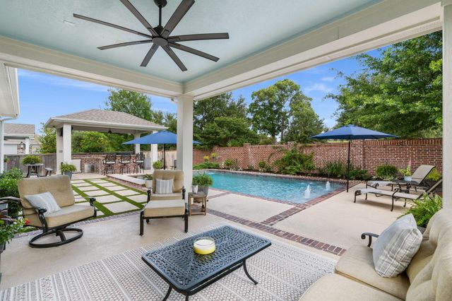 2114 Gadwall Drive, Conroe, TX 77384