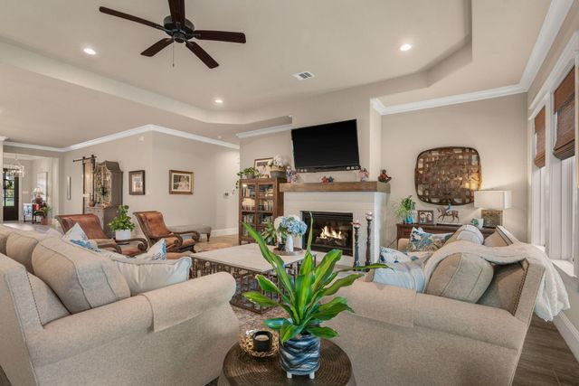 2114 Gadwall Drive, Conroe, TX 77384