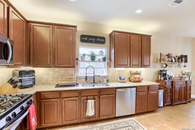 27035 HARDY RUN, Boerne, TX 78015