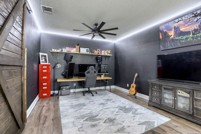 27035 HARDY RUN, Boerne, TX 78015