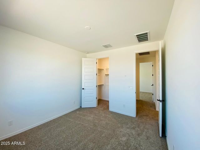 9025 W DENTON Lane, Glendale, AZ 85305