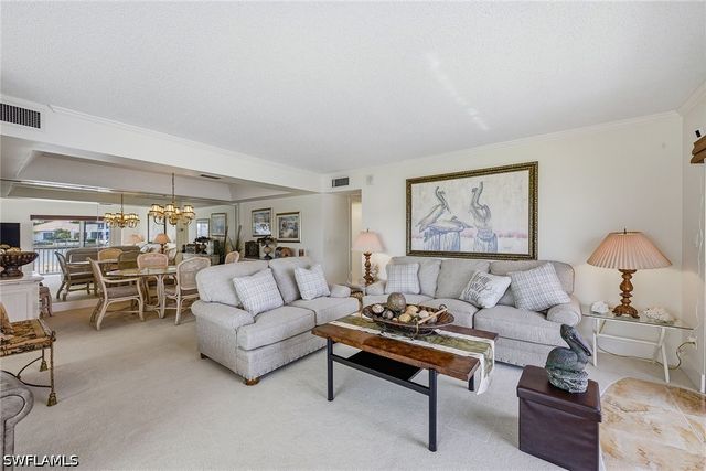 3000 Gulf Shore BLVD N 101, Naples, FL 34103