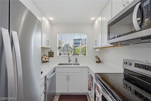 3000 Gulf Shore BLVD N 101, Naples, FL 34103