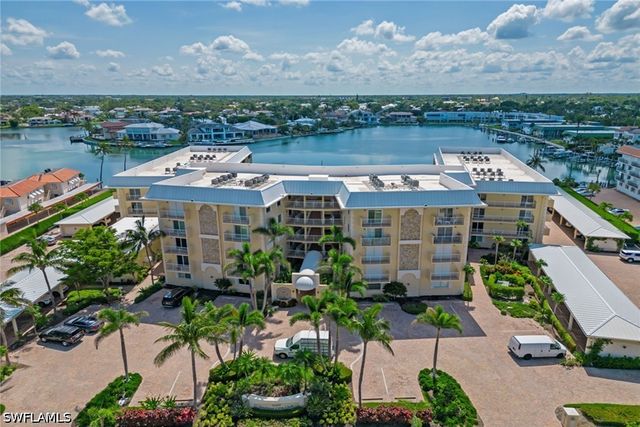 3000 Gulf Shore BLVD N 101, Naples, FL 34103