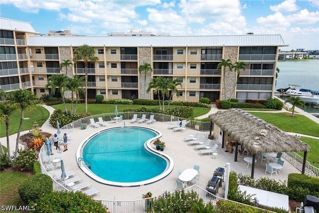 3000 Gulf Shore BLVD N 101, Naples, FL 34103