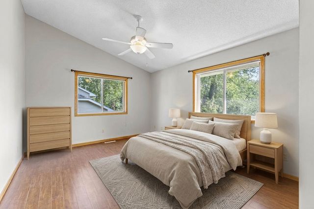648 85th Avenue NW, Coon Rapids, MN 55433