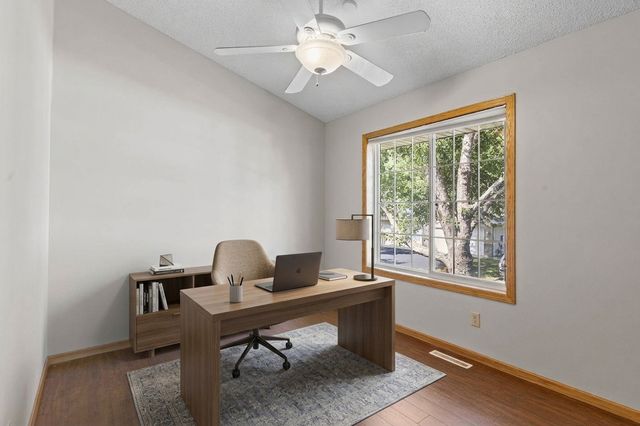 648 85th Avenue NW, Coon Rapids, MN 55433