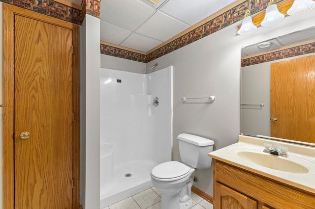648 85th Avenue NW, Coon Rapids, MN 55433