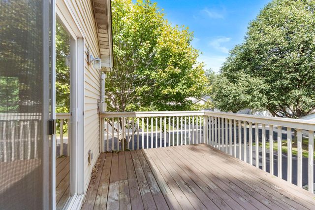 648 85th Avenue NW, Coon Rapids, MN 55433