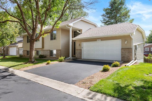 648 85th Avenue NW, Coon Rapids, MN 55433