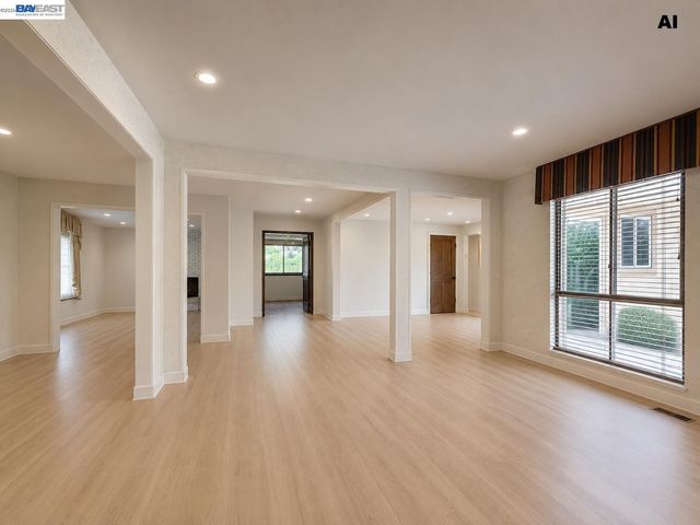 2112 Red Oak Place, Danville, CA 94506